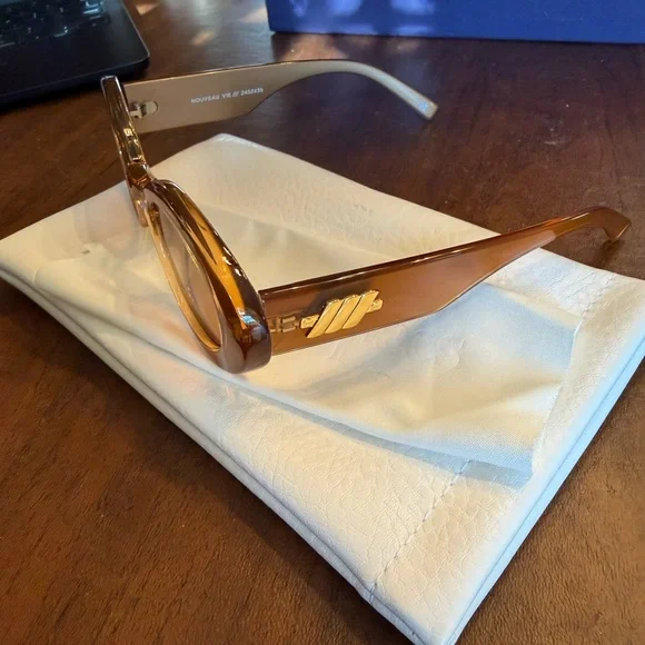 Le Specs Nouveau Brown Sunglasses - Picture 5 of 6